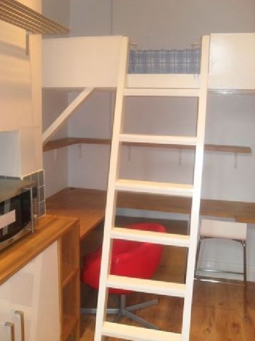  Image of 1 bedroom House Share to rent in Pershore Road Selly Park Birmingham B29 at Selly Park West Midlands Selly Park, B29 7NX