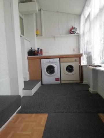  Image of 3 bedroom Terraced house to rent in Folkestone Road London E6 at FOLKESTONE ROAD  LONDON, E6 6AZ