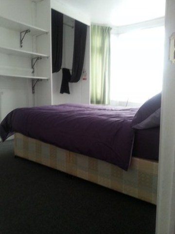  Image of 3 bedroom Terraced house to rent in Folkestone Road London E6 at FOLKESTONE ROAD  LONDON, E6 6AZ