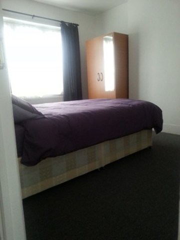  Image of 3 bedroom Terraced house to rent in Folkestone Road London E6 at FOLKESTONE ROAD  LONDON, E6 6AZ