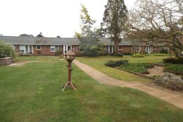  Image of 1 bedroom Bungalow for sale in Fontwell Avenue Eastergate Chichester PO20 at Fontwell Avenue Eastergate Chichester, PO20 3RY