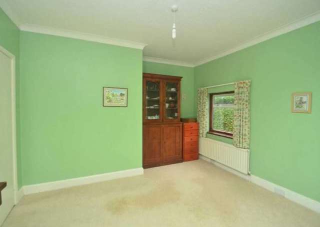  Image of 5 bedroom Detached house to rent in Footbury Hill Road Orpington BR6 at Footbury Hill Road  Orpington, BR6 0HP