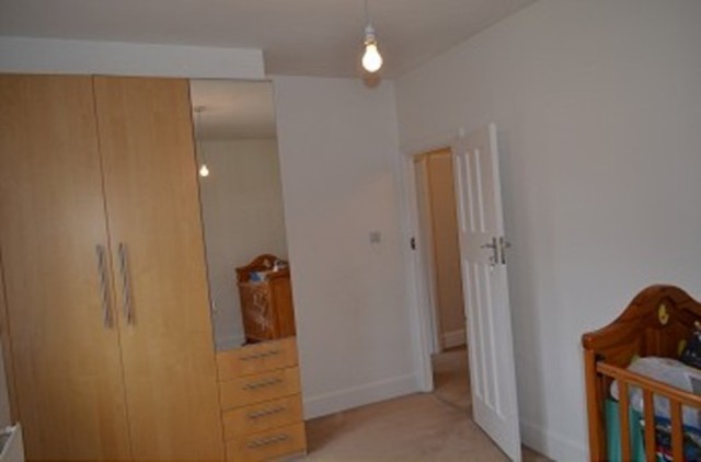  Image of 3 bedroom Detached house to rent in Forestdale London N14 at Forestdale  Southgate, N14 7DT