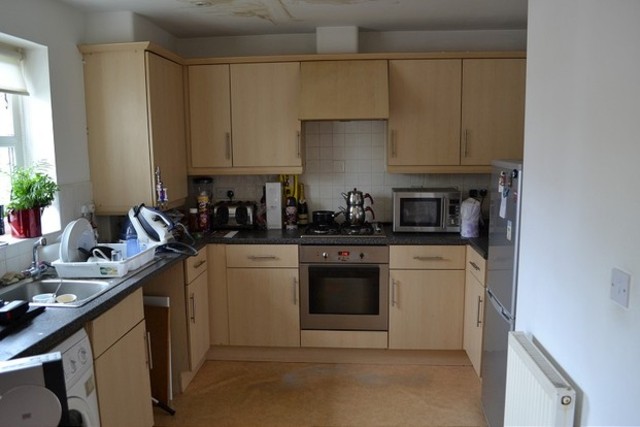  Image of 1 bedroom Flat for sale in Glandford Way Chadwell Heath Romford RM6 at Framlingham Court Glandford Way Romford, RM6 4UR
