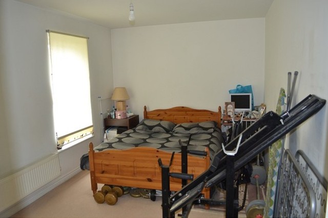  Image of 1 bedroom Flat for sale in Glandford Way Chadwell Heath Romford RM6 at Framlingham Court Glandford Way Romford, RM6 4UR