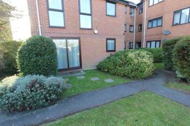  Image of 1 bedroom Flat for sale in Park Road Southampton SO15 at Park Road Freemantle Southampton, SO15 3AS