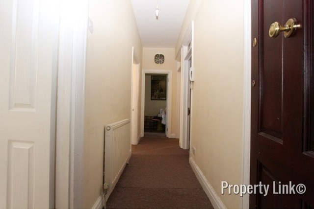  Image of 3 bedroom Flat for sale in Frinton Mews Ilford IG2 at Frinton Mews  Gants Hill, Essex, IG2 6JD