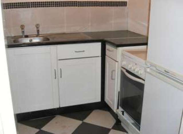  Image of Flat for sale in Frobisher Road Erith DA8 at Frobisher Road  Erith, DA8 2PT