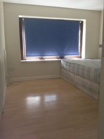  Image of 3 bedroom Maisonette to rent in Garnet Walk London E6 at GARNET WALK BECTON LONDON, E6 5LY