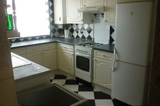  Image of 3 bedroom Maisonette to rent in Gawsworth Close London E15 at Gawsworth Close  Stratford, E15 1RT