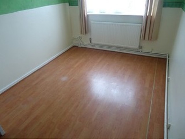  Image of 3 bedroom Maisonette to rent in Gawsworth Close London E15 at Gawsworth Close  Stratford, E15 1RT