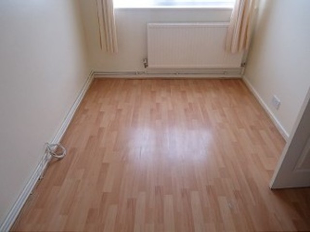  Image of 3 bedroom Maisonette to rent in Gawsworth Close London E15 at Gawsworth Close  Stratford, E15 1RT