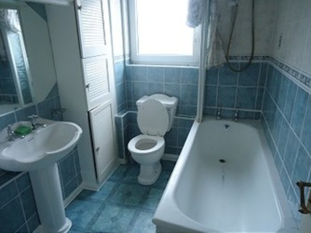  Image of 3 bedroom Maisonette to rent in Gawsworth Close London E15 at Gawsworth Close  Stratford, E15 1RT
