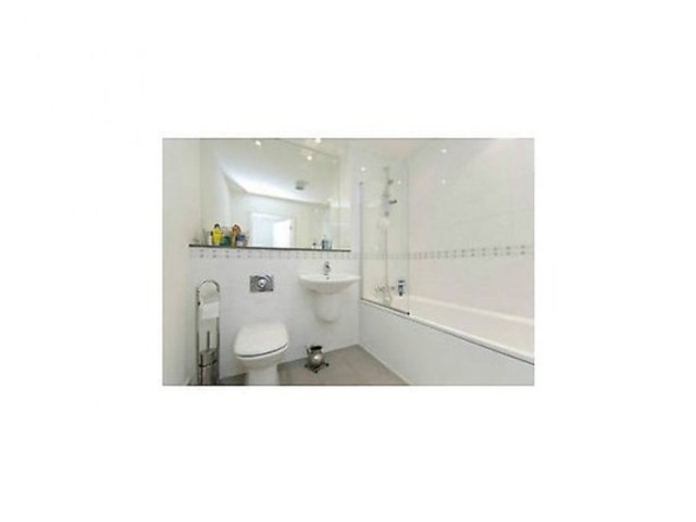  Image of 1 bedroom Apartment to rent in High Street London E15 at GEORGE HUDSON TOWER HIGH STREET STRATFORD, E15 2PR