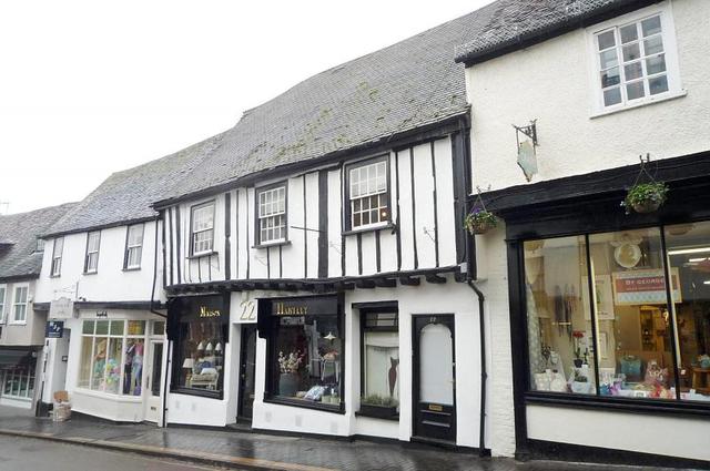  Image of 2 bedroom Flat to rent in George Street St. Albans AL3 at St Albans, AL3 4ES