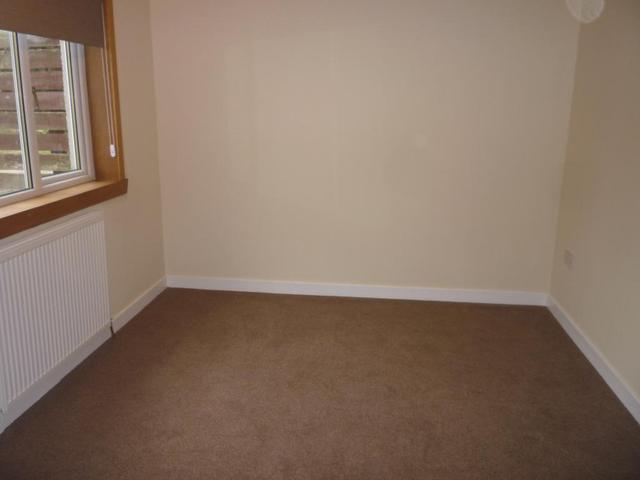  Image of 2 bedroom Flat to rent in Gillway Rosyth Dunfermline KY11 at Rosyth Fife Fife, KY11 2UJ