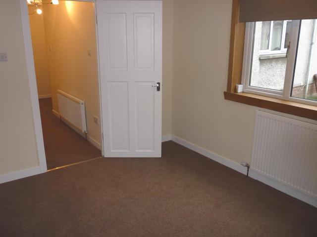  Image of 2 bedroom Flat to rent in Gillway Rosyth Dunfermline KY11 at Rosyth Fife Fife, KY11 2UJ