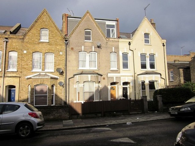  Image of 3 bedroom Maisonette for sale in Gladesmore Road London N15 at Gladesmore Rd  London, N15 6TA
