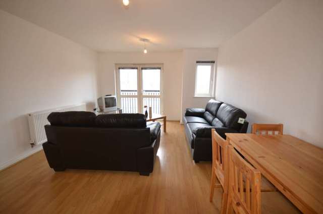  Image of 2 bedroom Apartment to rent in Gladstone Street Warrington WA2 at Gladstone Mews  Warrington, WA2 7LG