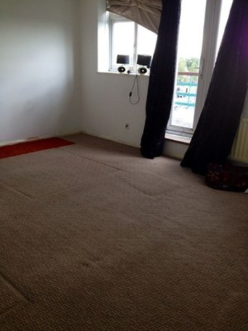  Image of 4 bedroom Penthouse to rent in Glebelands Avenue Ilford IG2 at GLEBLANDS AVENUE  NEWBURY PARK, IG2 7DJ