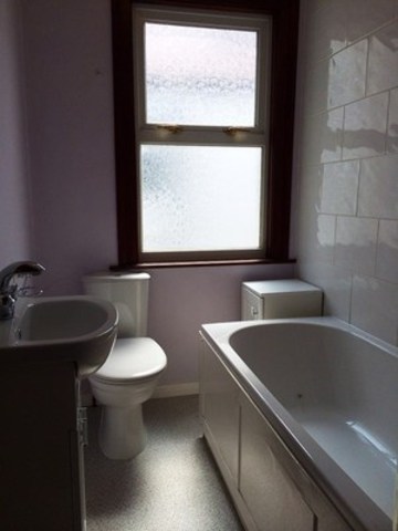 Image of 3 bedroom Terraced house to rent in Glencoe Avenue Seven Kings Ilford IG2 at GLENCOE AVENUE  ESSEX, IG2 7AL