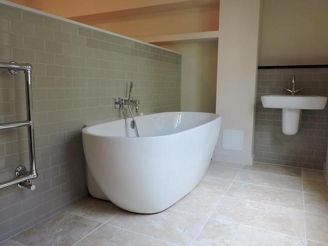  Image of 3 bedroom Detached house to rent in Gloucester Road Brighton BN1 at Brighton, BN1 4AF
