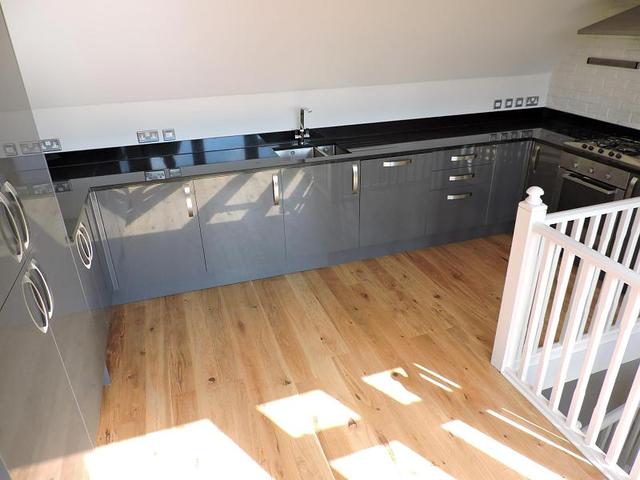  Image of 3 bedroom Detached house to rent in Gloucester Road Brighton BN1 at Brighton, BN1 4AF