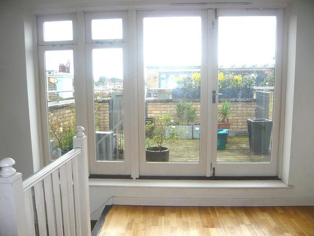  Image of 3 bedroom Detached house to rent in Gloucester Road Brighton BN1 at Brighton, BN1 4AF