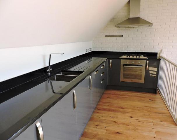  Image of 3 bedroom Detached house to rent in Gloucester Road Brighton BN1 at Brighton, BN1 4AF