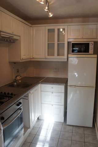  Image of 2 bedroom Apartment to rent in Goddard Close Maidenbower Crawley RH10 at Goddard Close Maidenbower Crawley, RH10 7HR