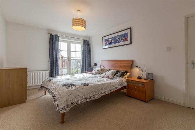  Image of 2 bedroom Apartment to rent in Goldsmith Way St. Albans AL3 at Goldsmith Way  ST. ALBANS, AL3 5LN