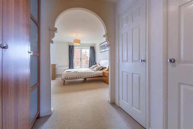  Image of 2 bedroom Apartment to rent in Goldsmith Way St. Albans AL3 at Goldsmith Way  ST. ALBANS, AL3 5LN