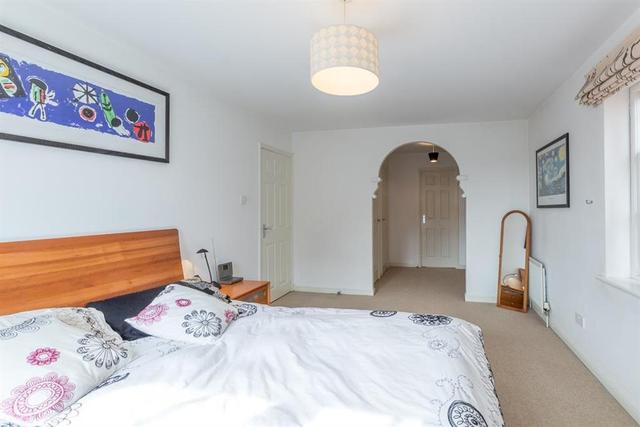  Image of 2 bedroom Apartment to rent in Goldsmith Way St. Albans AL3 at Goldsmith Way  ST. ALBANS, AL3 5LN