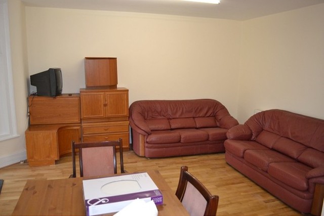  Image of 1 bedroom Flat to rent in Goodmayes Avenue Goodmayes Ilford IG3 at Goodmayes Avenue  Goodmayes, IG3 8TW