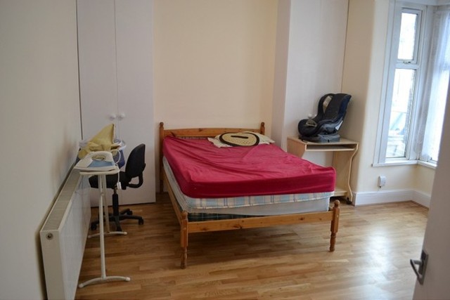  Image of 1 bedroom Flat to rent in Goodmayes Avenue Goodmayes Ilford IG3 at Goodmayes Avenue  Goodmayes, IG3 8TW