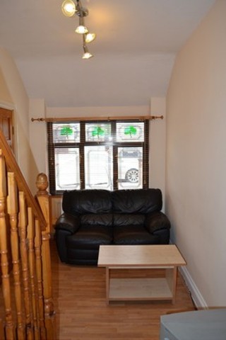  Image of Studio flat to rent in Goodmayes Lane Goodmayes Ilford IG3 at Goodmayes Lane  Goodmayes, IG3 9PW