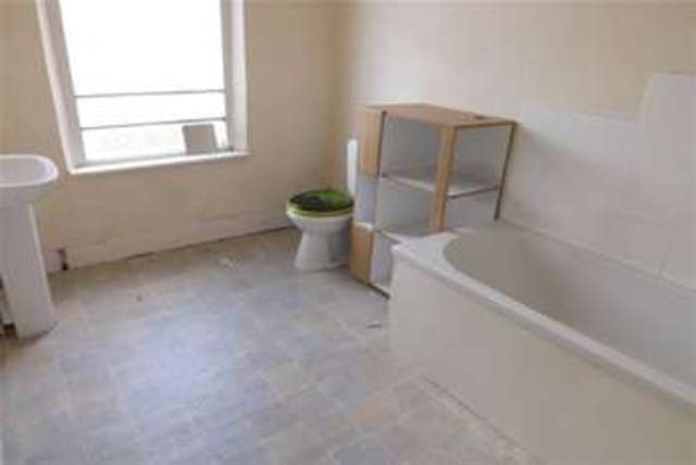  Image of 2 bedroom Detached house to rent in Gordon Street Leigh WN7 at Leigh, WN7 1RW