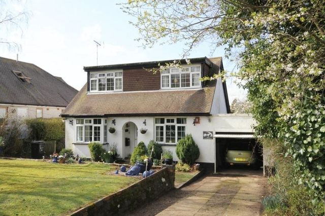  Image of 3 bedroom Detached house for sale in Crabtree Lane Bookham Leatherhead KT23 at Crabtree Lane  Great Bookham, KT23 4PN