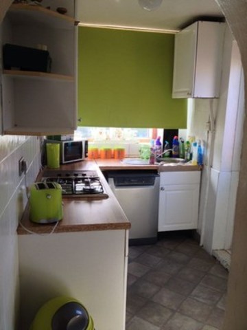  Image of 3 bedroom Detached house to rent in Greenside Becontree Dagenham RM8 at GREEN LANE  DAGENHAM, RM8 1YB