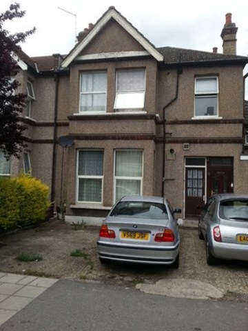  Image of 2 bedroom Semi-Detached house to rent in Green Lane Ilford IG3 at GREEN LANE GOODMAYES ILFORD, IG3 9RJ