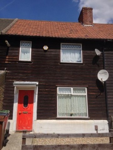  Image of 3 bedroom Terraced house for sale in Green Lane Dagenham RM8 at GREEN LANE  GOODMAYES, RM8 1DH