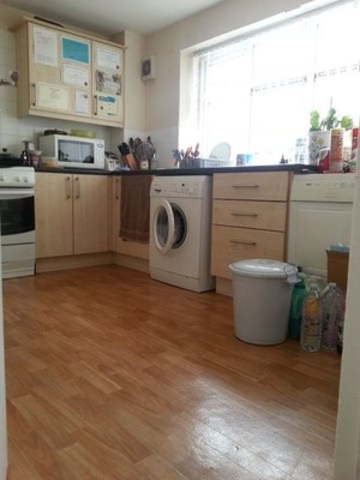  Image of 3 bedroom Detached house for sale in South Park Drive Ilford IG3 at GREEN LANE ILFORD ESSEX, IG3 9AX