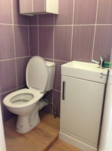  Image of 3 bedroom Flat to rent in Green Lanes London N13 at Green Lanes  Palmers Green, N13 4TY
