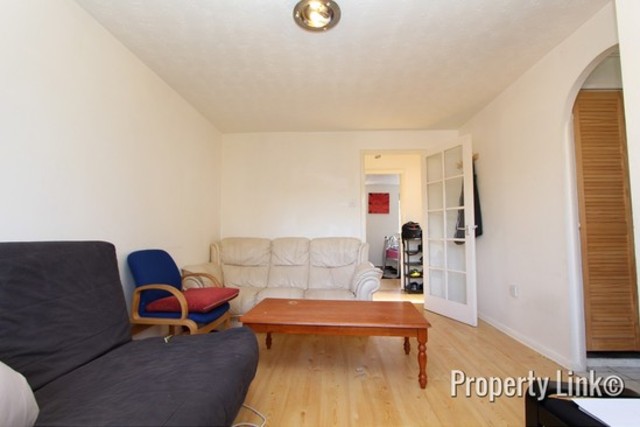  Image of 1 bedroom Flat for sale in Greenacre Gardens London E17 at Greenacre Gardens  London, E17 9EX