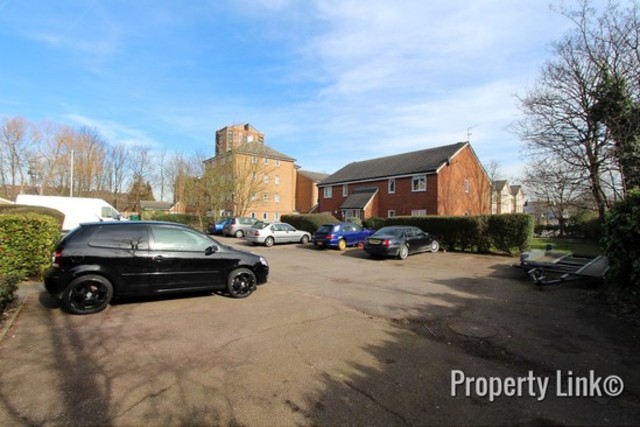  Image of 1 bedroom Flat for sale in Greenacre Gardens London E17 at Greenacre Gardens  London, E17 9EX
