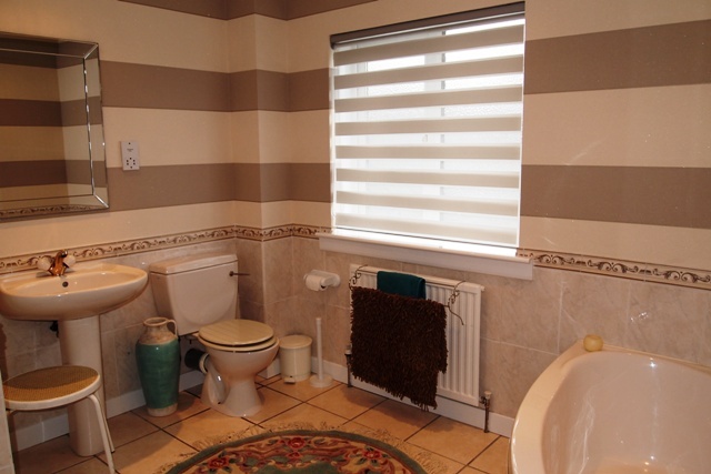  Image of 4 bedroom Detached house to rent in Greenlees Park Cambuslang Glasgow G72 at Cambuslang Glasgow Glasgow, G72 8AJ