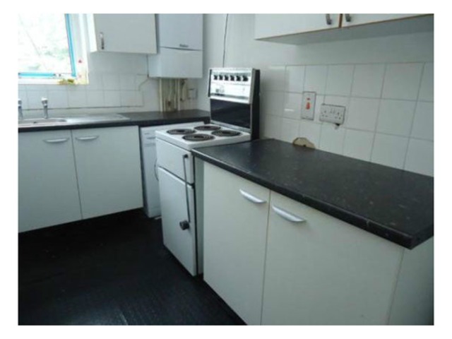  Image of 2 bedroom Flat to rent in Grove Road London E3 at Grove Road  Mile End, E3 5AX