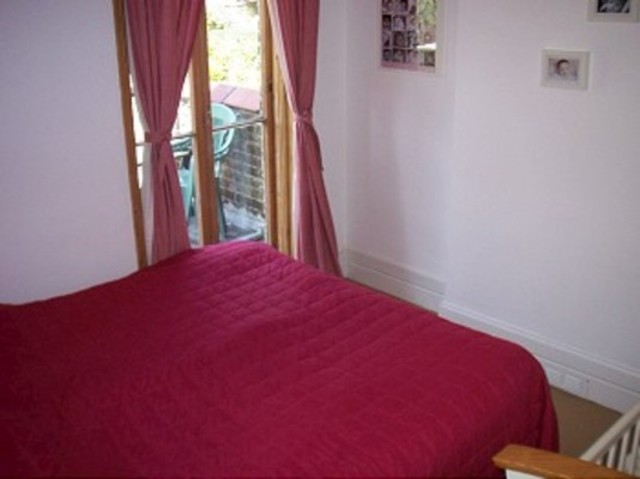  Image of 2 bedroom Flat to rent in Grovelands Road London N13 at Grovelands Road  Palmers Green, N13 4RJ