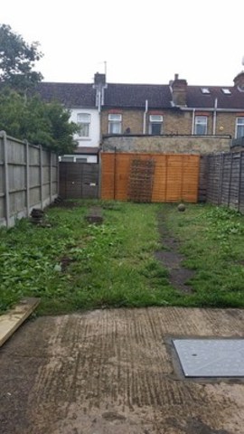  Image of 3 bedroom Terraced house to rent in Guildford Road Ilford IG3 at GUILDFORD ROAD  SEVEN KINGS, IG3 9YB