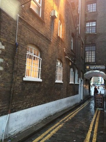  Image of Flat to rent in Whitechapel High Street London E1 at GUNTHORPE STREET  ALDGATE, E1 7QX